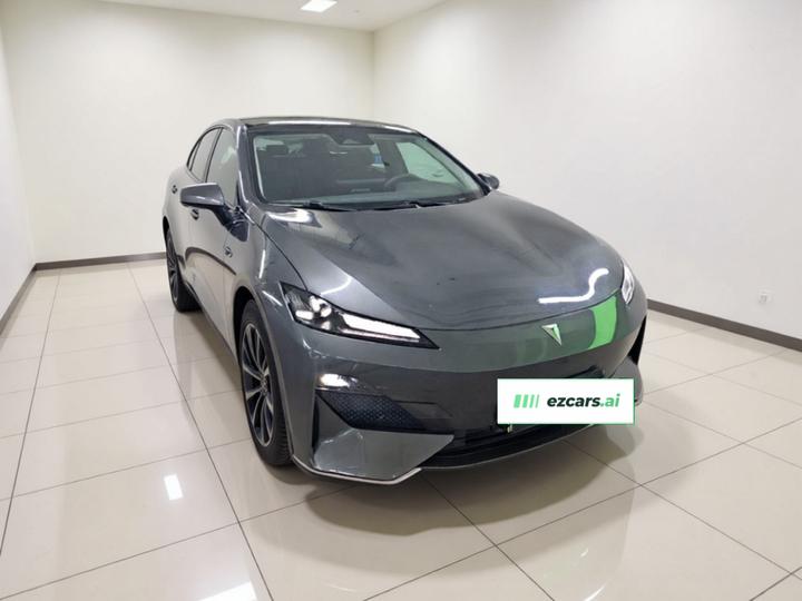 Deepal SL03 2022 1.5L 1200 EREV photo 3