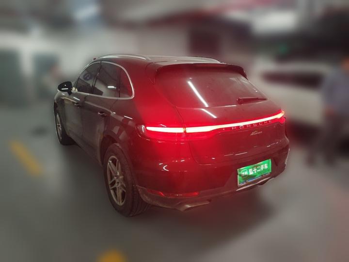 2018 Macan 2.0T photo 4