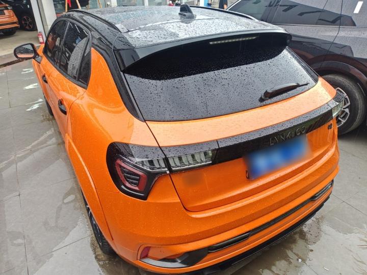 02 Hatchback 2021 2.0TD Halo photo 3