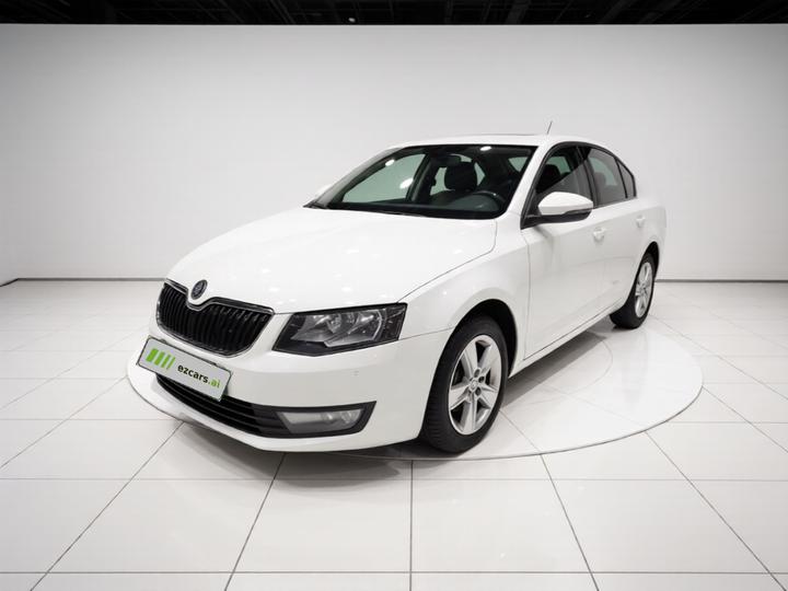 Octavia 2016 1.6L AT