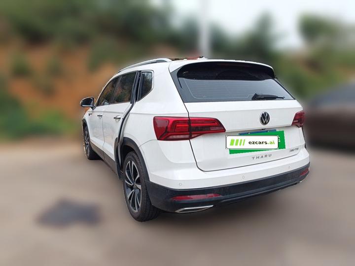 Tharu 2021 280TSI RWD Luxury photo 4