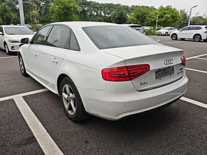 A4L 2013 35 TFSI AT Comfort photo 4