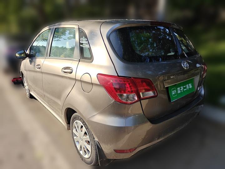 BAIC E Series 2012 Hatchback 1.3L MT photo 4