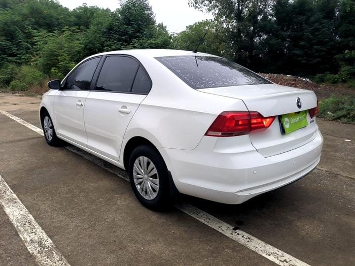 Santana 2021 1.5L AT photo 4