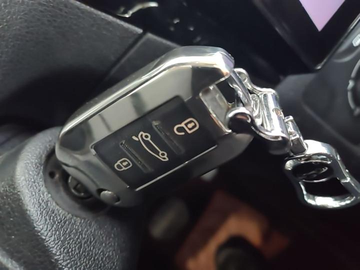 2018 1.6L AT Comfort photo 8
