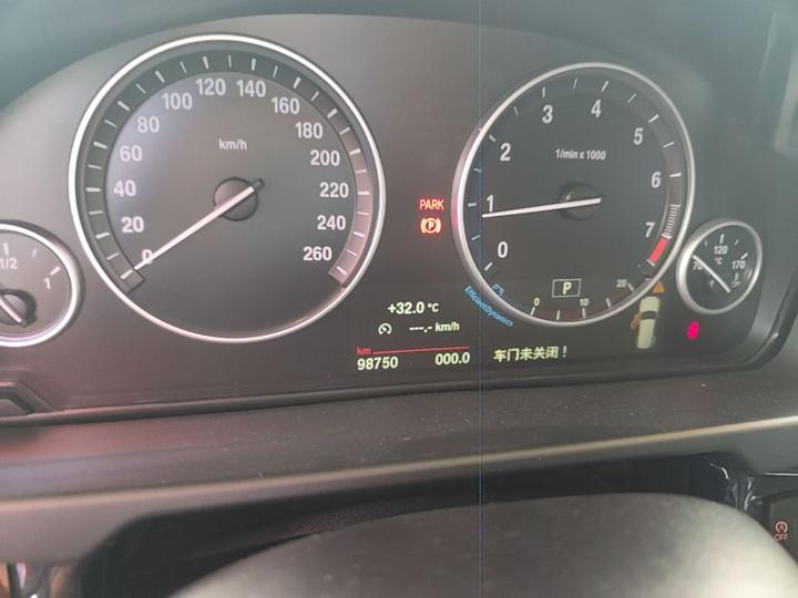 X5 Imported 2015 xDrive28i photo 6