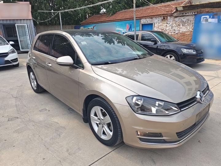 Golf 2016 230TSI AT Comfort photo 3
