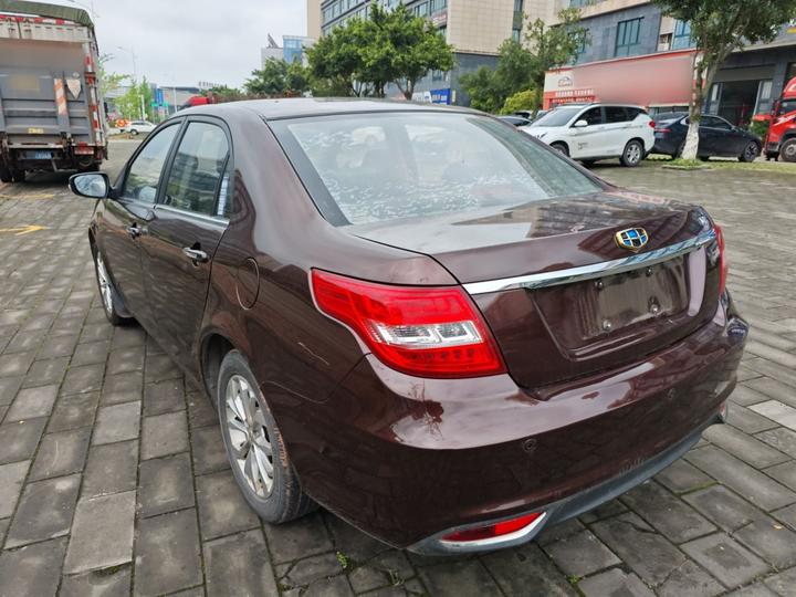 Vision 2016 1.5L MT photo 4
