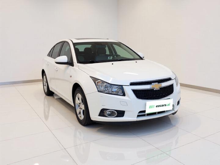 2009 1.6L SE AT photo 3