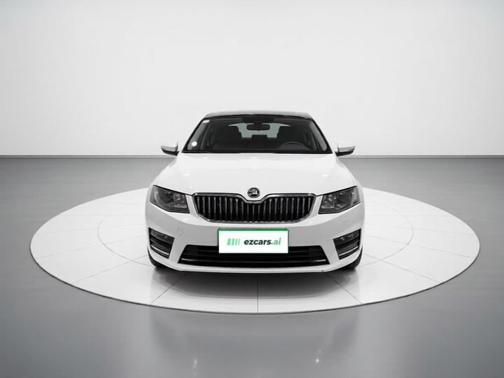 Octavia 2017 1.6L AT photo 2