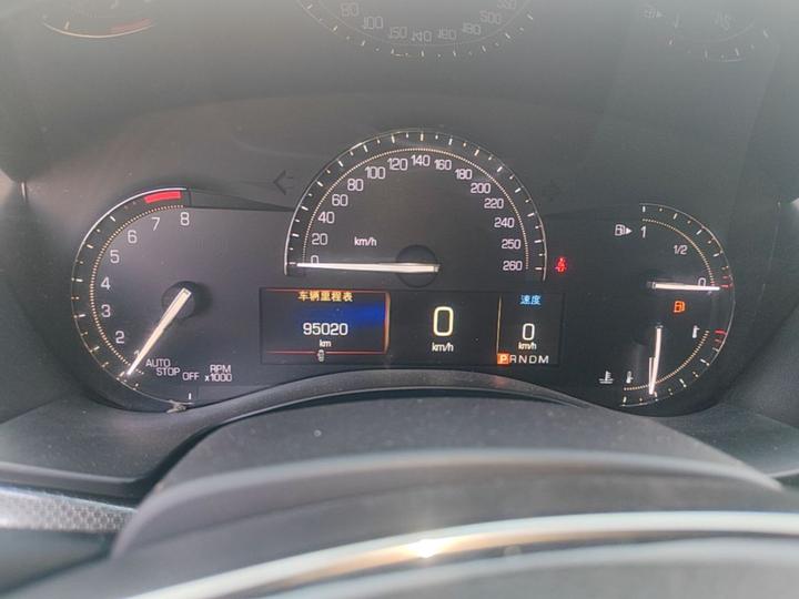 ATS-L 2016 28T Tech photo 7