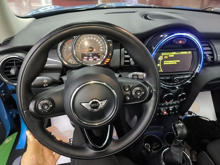 2014 1.5T COOPER Excitement photo 2