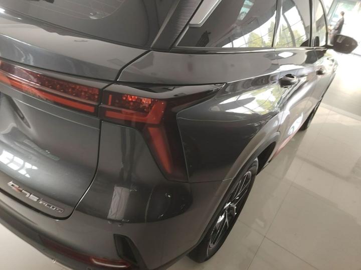 CS75 PLUS 2022 2nd Gen 1.5T AT Premium photo 7