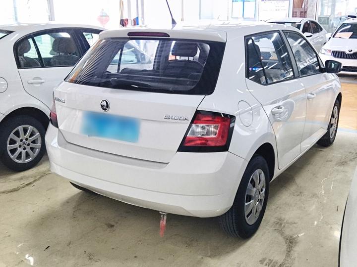 Fabia 2015 1.4L AT photo 4