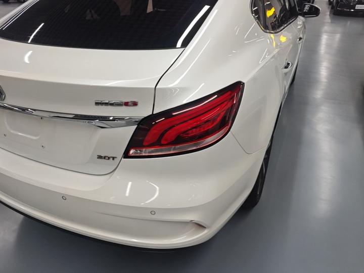 MG6 2019 20T AT Sport photo 7