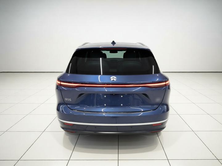 ES8 2024 75kWh Executive photo 3
