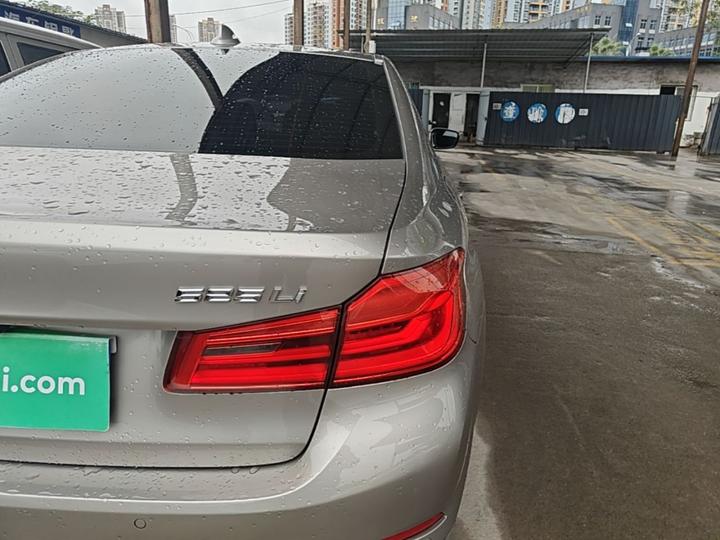 5 Series 2020 525Li Luxury photo 7