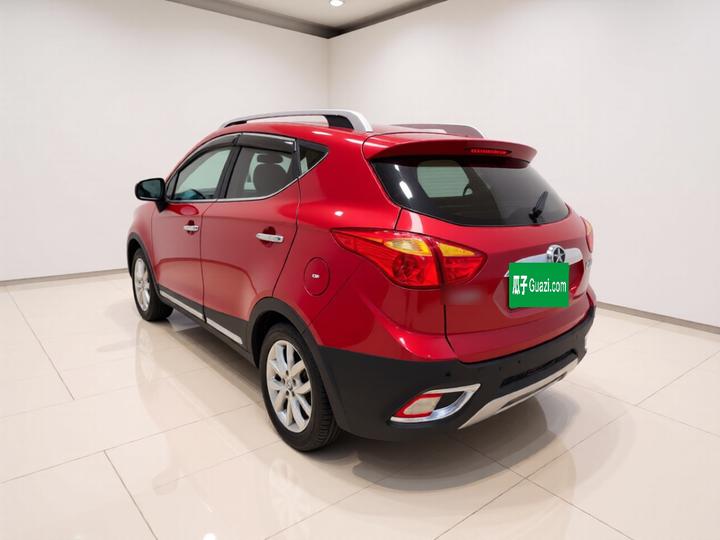 JAC Refine S3 2014 1.5L CVT Luxury Smart photo 4