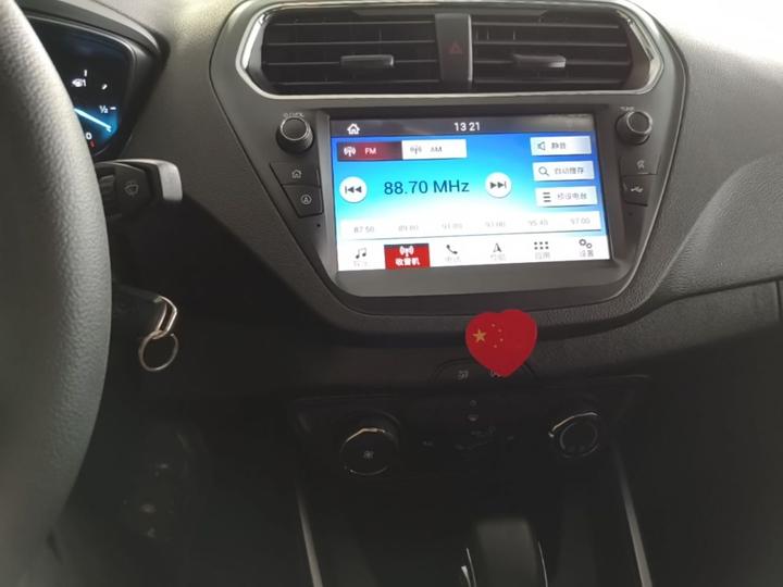 Escort 2019 1.5L AT photo 8