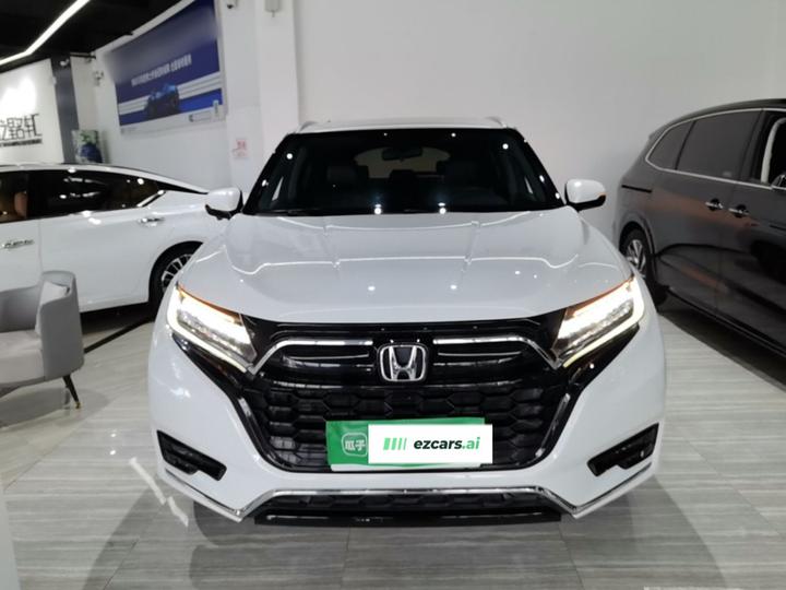 UR-V 2020 370TURBO RWD photo 2