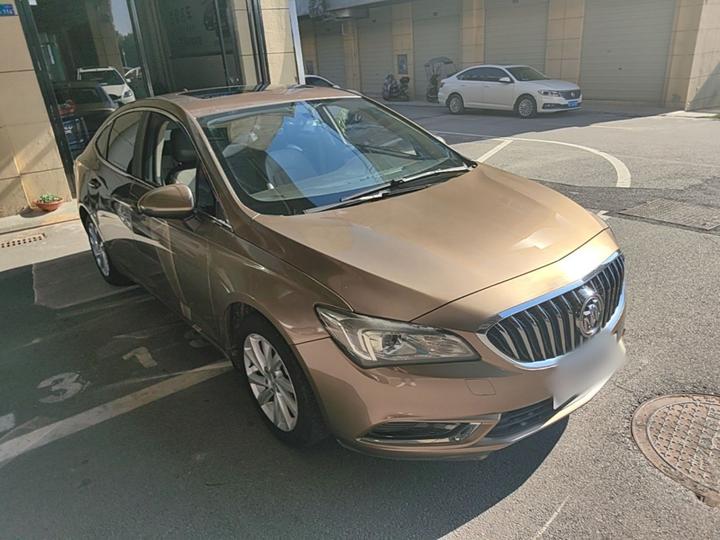 Verano 2015 Sedan 15S AT Leading photo 3