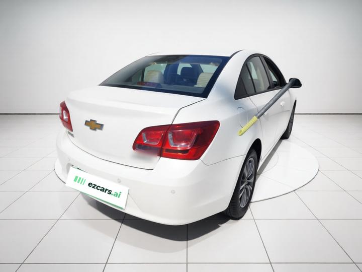 2015 1.5L Classic SE MT photo 4