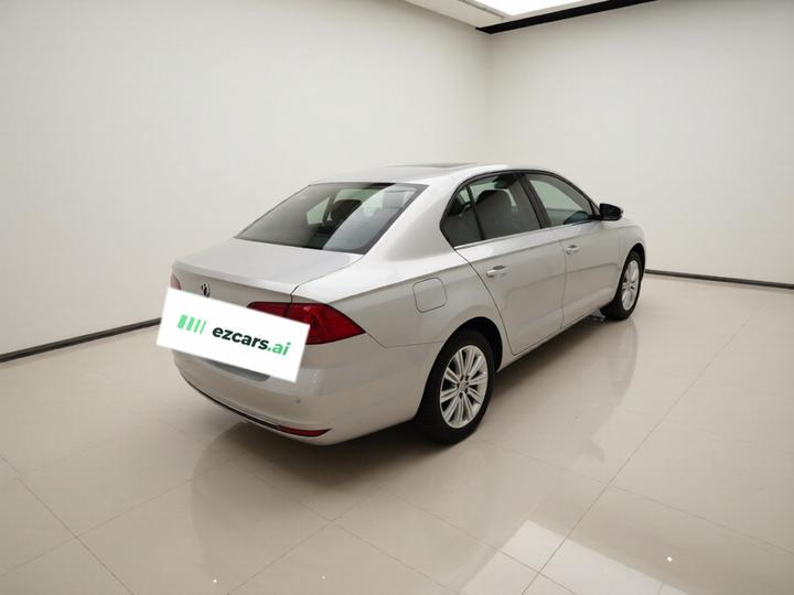 Bora 2016 1.6L MT Comfort photo 4