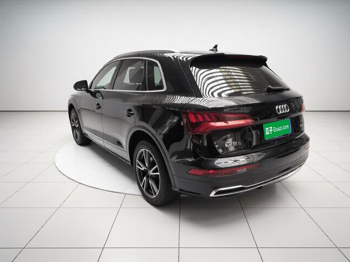 Q5L 2020 Facelift 40 TFSI Fashion photo 4
