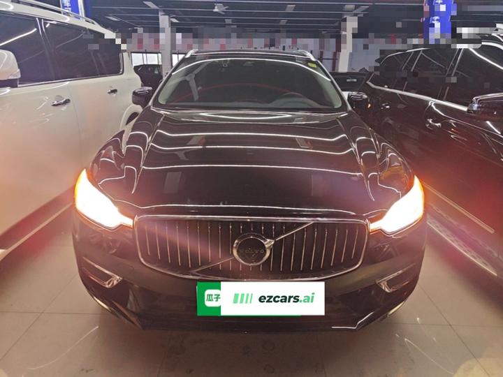 XC60 2018 T5 AWD Luxury photo 2