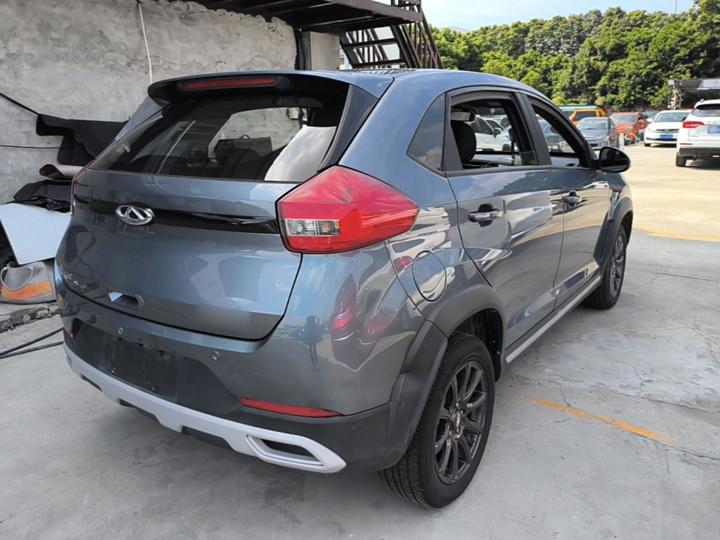 Tiggo 3X 2024 1.5L CVT Excellence photo 4