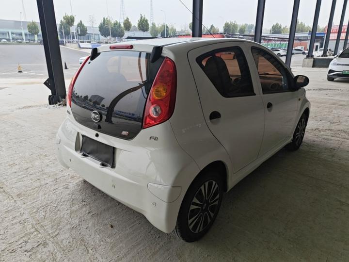 F0 2015 1.0L AMT photo 6
