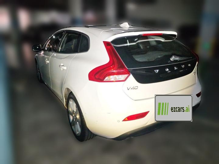 V40 2017 T3 photo 4