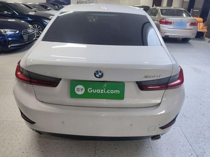 3 Series 2022 Facelift 320i Sport Package photo 3