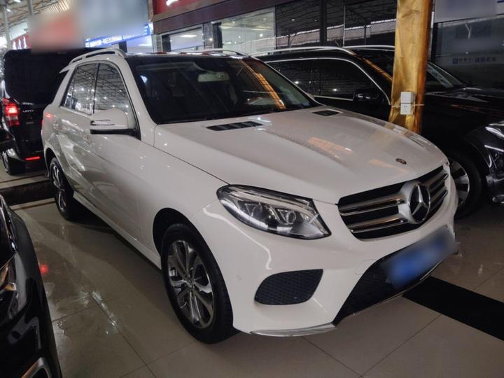 GLE Imported 2017 GLE 320 4MATIC Dynamic photo 3