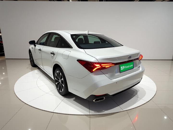 Avalon 2023 2.0L Luxury photo 4