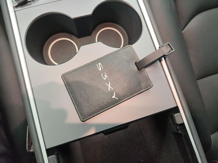 Model 3 2022 RWD photo 8