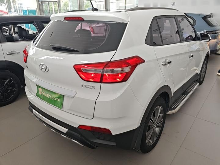 ix25 2015 1.6L AT RWD Smart GLS photo 6