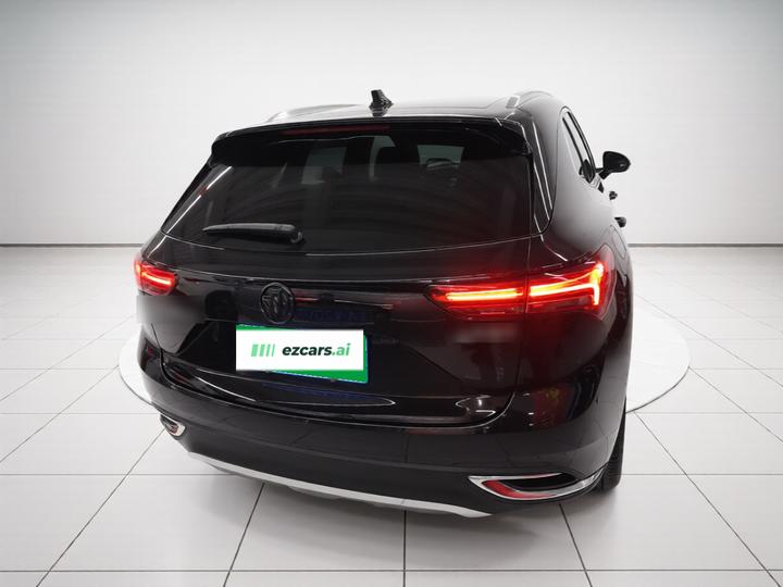 2023 Envision S 552T RWD Luxury photo 5
