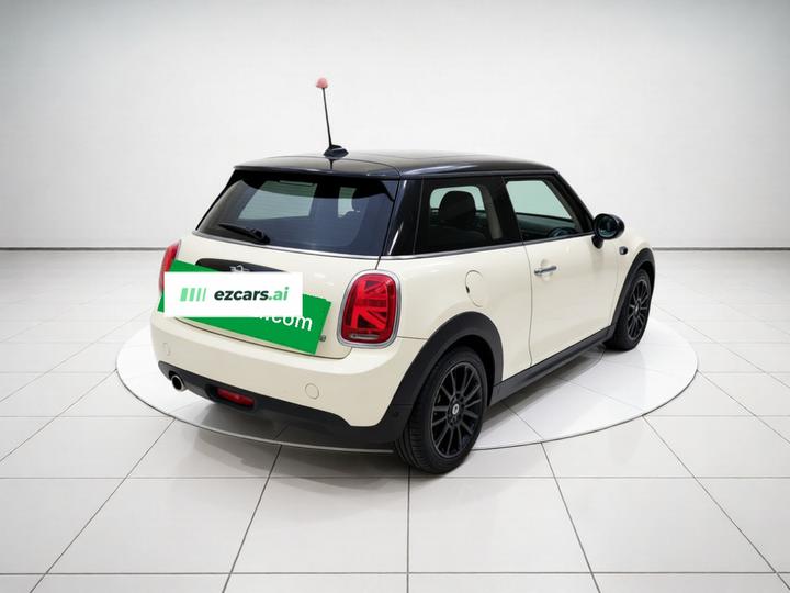 2018 1.5T COOPER Classic photo 6