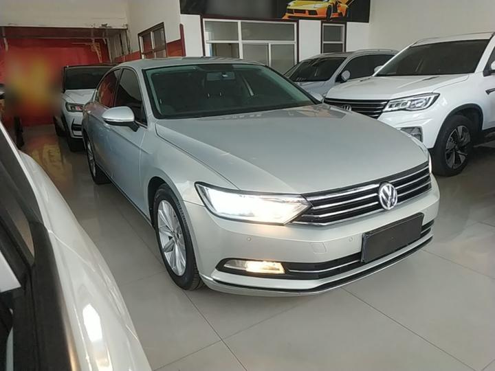 Magotan 2018 330TSI DSG Leading photo 3