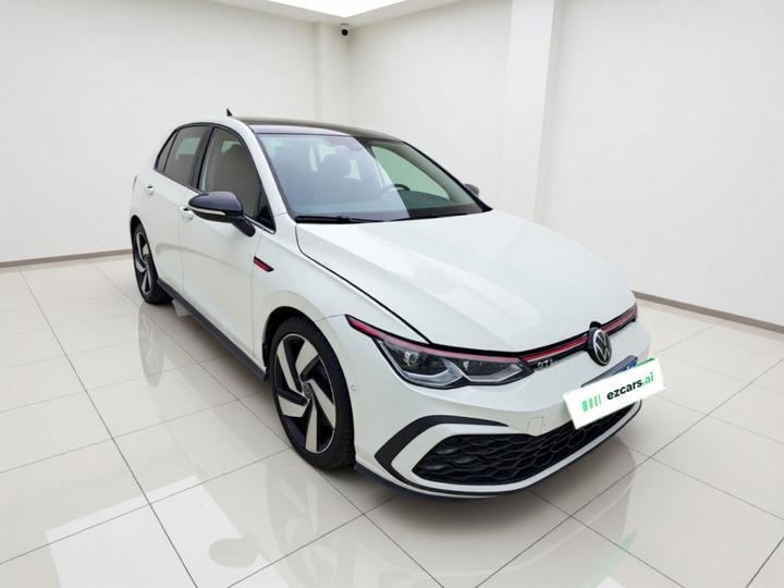 Golf GTI 2023 380TSI DSG GTI photo 3