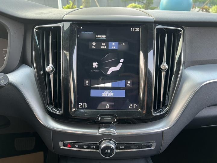 XC60 2019 T5 AWD China VI photo 5