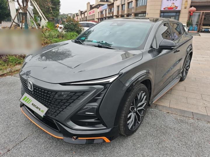 UNI-T 2022 1.5T Premium