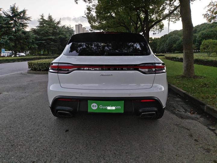 2026 Macan 2.0T photo 3