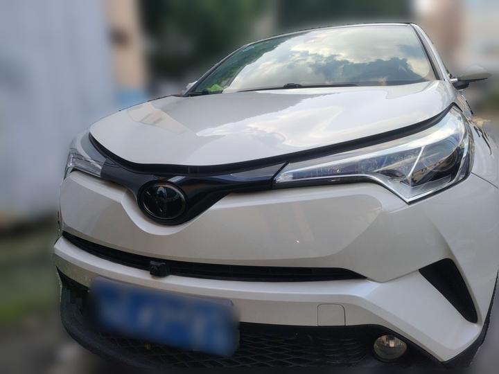 C-HR 2021 2.0L Luxury photo 2