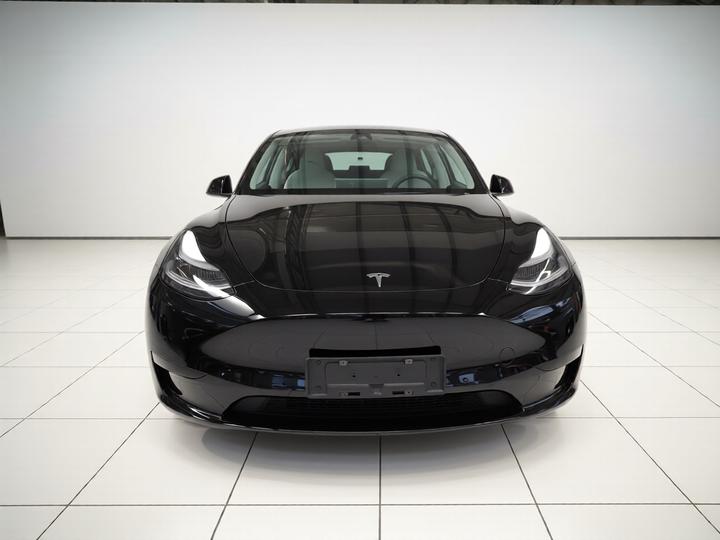 Model Y 2022 Facelift RWD photo 2