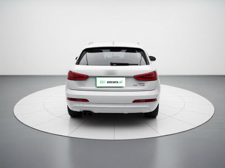 Q3 2015 35 TFSI Comfort photo 5