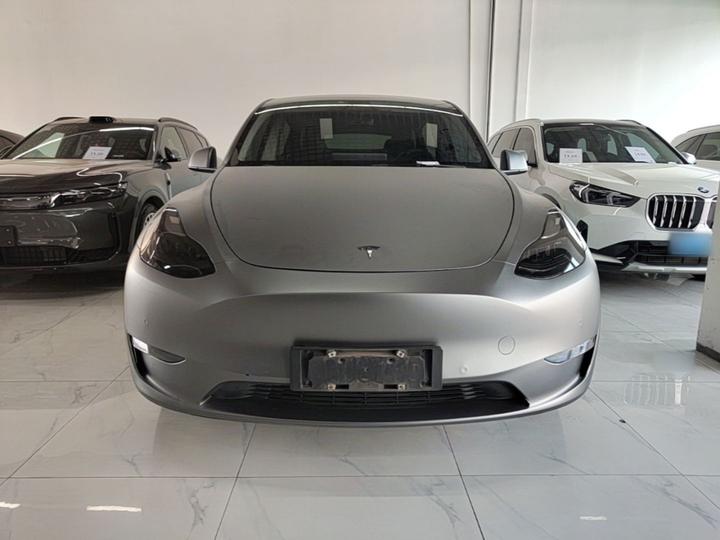 Model Y 2021 Standard Range RWD photo 2