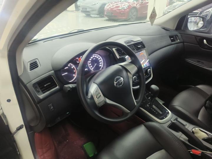 Tiida 2019 1.6L CVT China VI photo 5