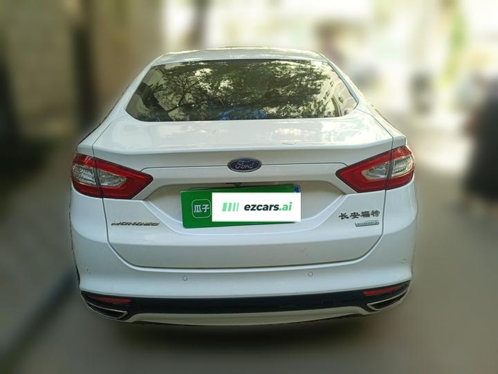 Mondeo 2013 2.0L GTDi200 Luxury photo 5